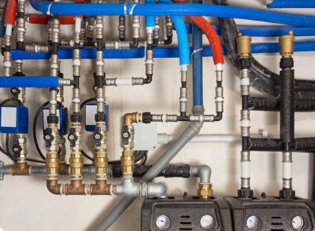 Heizungs- und Sanitärmonteure Bild 1